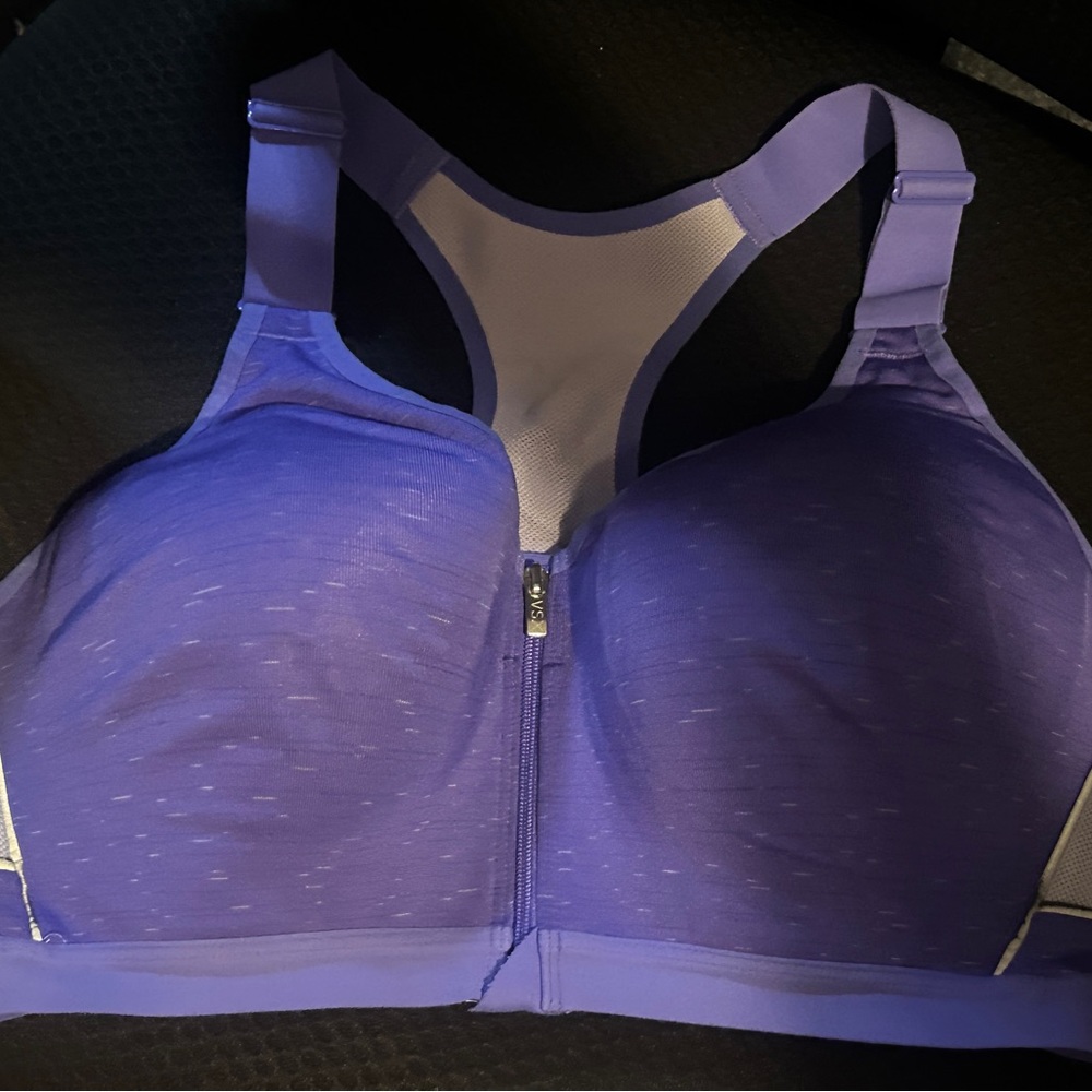 Like Nee Victoria's Secret VSX Purple Sports Bra 38D Racerback Mesh